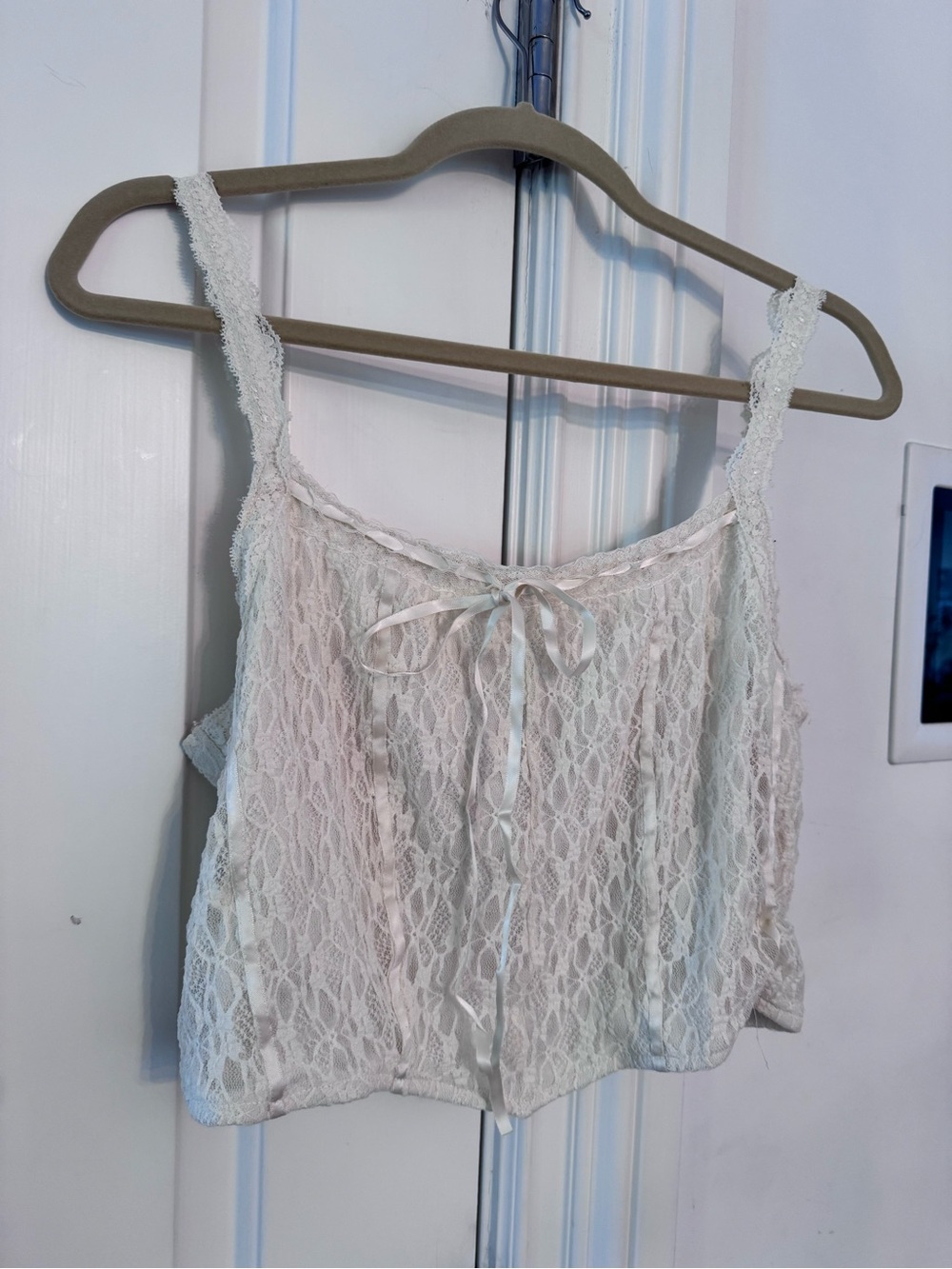 American Eagle Lace Cami Tank Top NWT